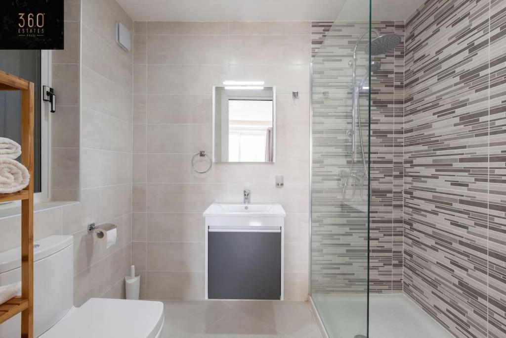 Spacious 2Br Apt In Qawra - Perfect For Families By 360 Estates Сейнт Полс Бей Екстериор снимка